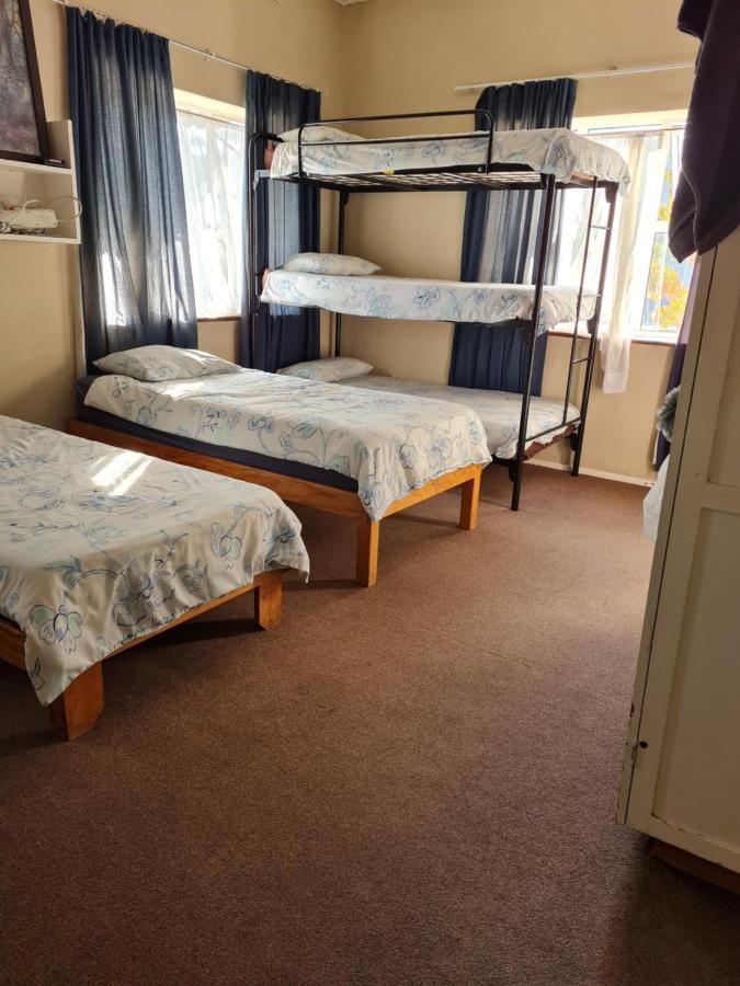 Stellenbosch Travellers Lodge Hostel 외부 사진